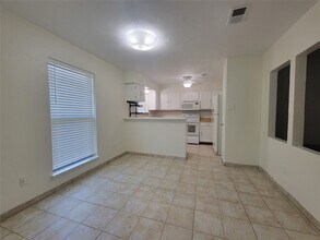2705 Riviera Dr in Garland, TX - Building Photo - Building Photo
