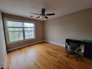 21 Spencer Pl in Garfield, NJ - Building Photo - Building Photo