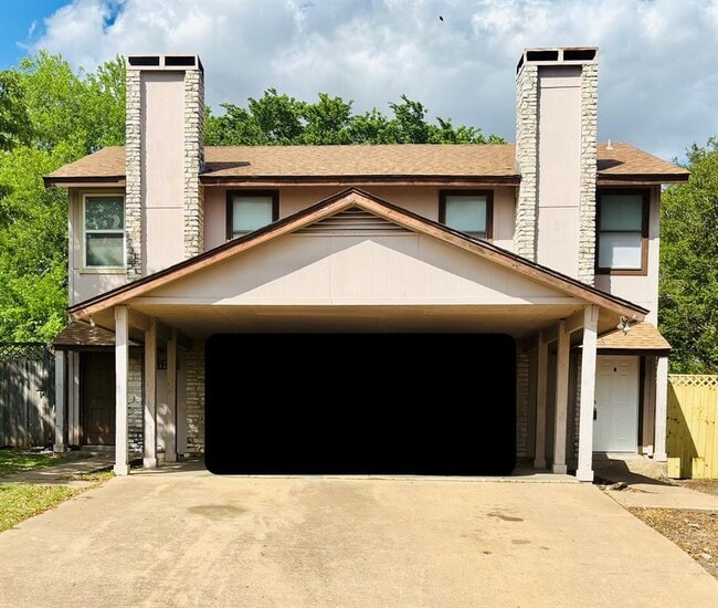 property at 1206 Tartan Ln