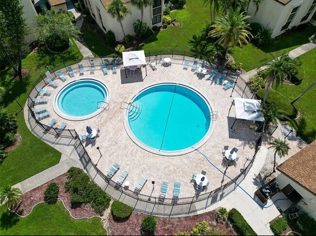 2207 Belleair Rd, Unit B14