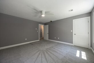 122 Canal St in Blackstone, MA - Building Photo - Building Photo