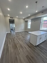 4000 W Girard Ave in Philadelphia, PA - Building Photo - Building Photo