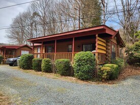1748 Bird Town Rd in Cherokee, NC - Building Photo