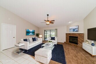 2479 Wood Oak Dr in Sarasota, FL - Building Photo - Building Photo