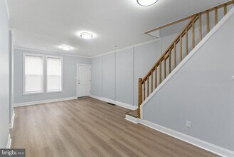 2114 E Birch St in Philadelphia, PA - Building Photo - Building Photo