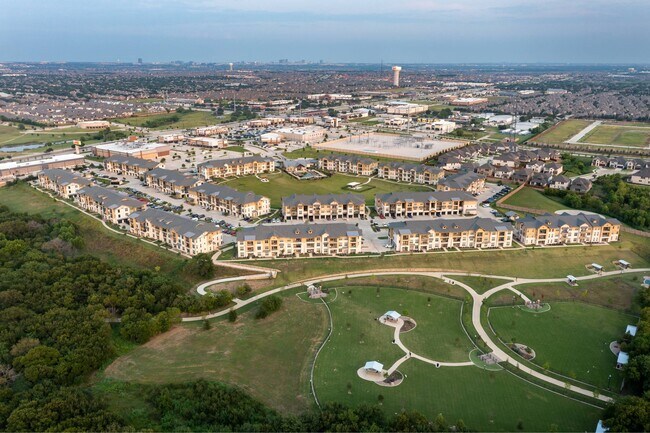 4 Corners in Frisco, TX - Building Photo - Building Photo