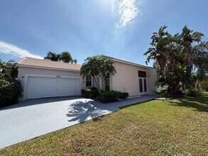 10839 Madison Dr in Boynton Beach, FL - Building Photo - Building Photo