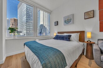 160 Water St in New York, NY - Building Photo - Building Photo