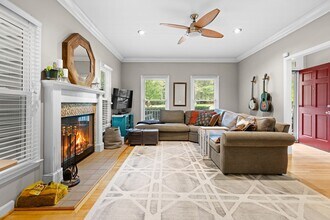 103 Alba Ln in Durham, NC - Building Photo - Building Photo