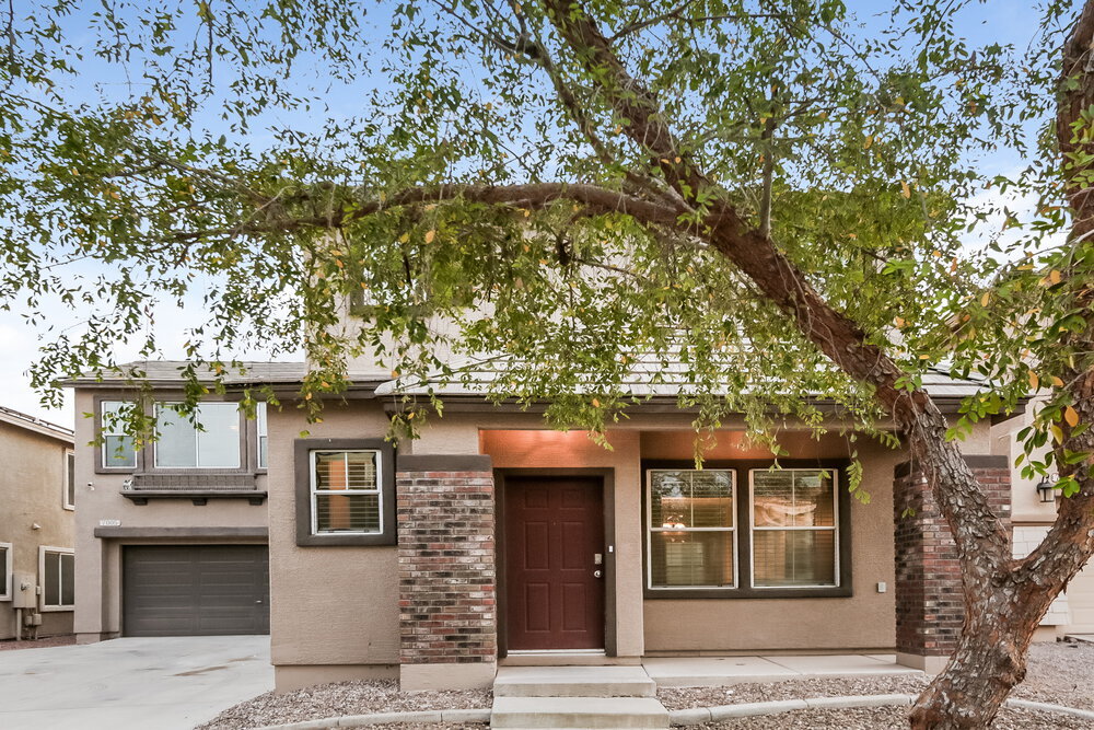 7005 S 40th Ln in Phoenix, AZ - Building Photo