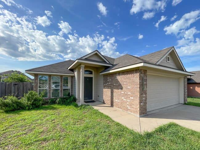 10304 Walley Way in Waco, TX - Building Photo - Building Photo