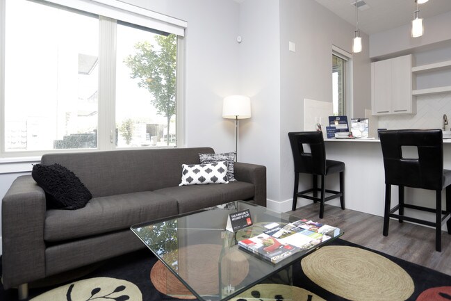 Park East in Holladay, UT - Building Photo - Interior Photo