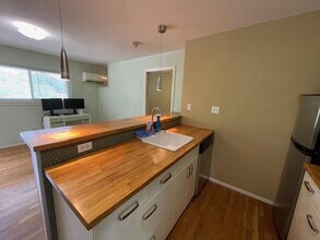 304 E 33rd St in Austin, TX - Building Photo - Building Photo