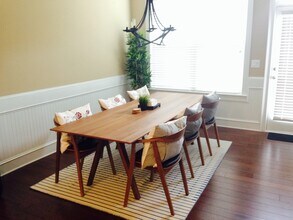 210 Alderwood Point, Unit Lot 75 in Sandy Springs, GA - Building Photo - Building Photo