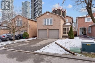 502 Turnbridge Rd in Mississauga, ON - Building Photo - Building Photo