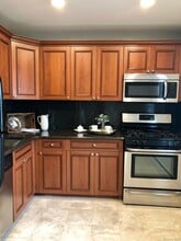 25 Fairfield Way in Commack, NY - Building Photo - Building Photo