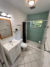 1021 Michigan Ave in Miami Beach, FL - Building Photo - Building Photo