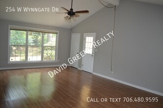 254 W Wynngate Dr in Martinez, GA - Building Photo - Building Photo