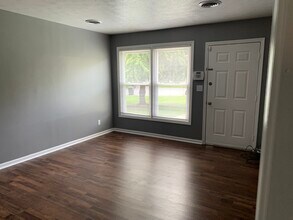 3718 Creekside Ct, Unit A in Paducah, KY - Building Photo - Building Photo