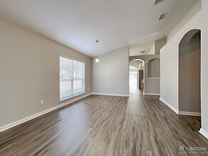 12429 Cedarfield Dr in Riverview, FL - Building Photo - Building Photo