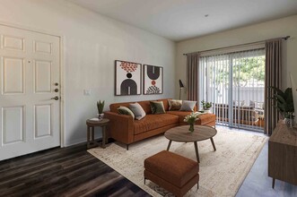 Sumida Gardens Apartments in Santa Barbara, CA - Building Photo - Building Photo