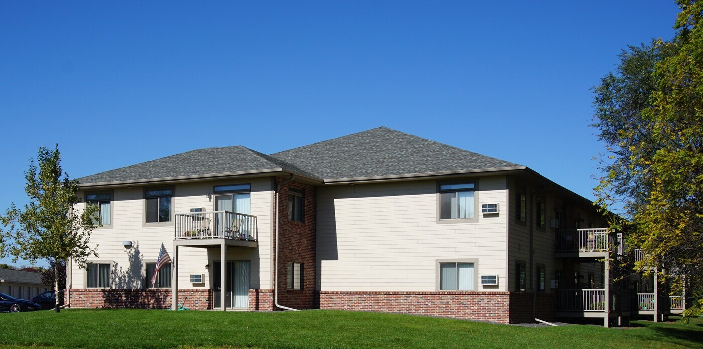 3632 Calvert Rd, Unit 220 in La crosse, WI - Building Photo