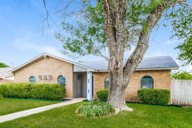 7254 Cloverglen Dr in Dallas, TX - Foto de edificio - Building Photo