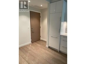 5608-5608 Berton Ave in Vancouver, BC - Building Photo - Building Photo