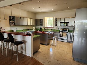 223 Golf Aire Blvd in Haines City, FL - Foto de edificio - Building Photo