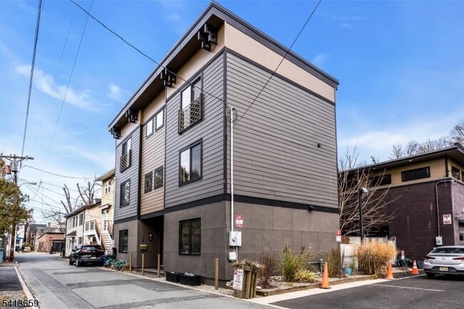 property at 10 McCready's Alley