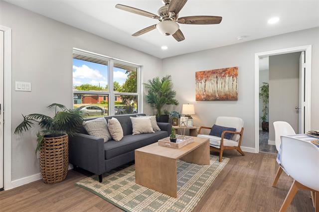 property at 2008 Del Oak Dr