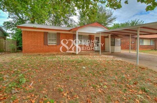 1229 Mcdonald Dr in Midwest City, OK - Building Photo