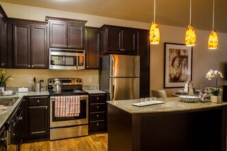 Siena Apartment Homes in St. Louis Park, MN - Foto de edificio - Building Photo