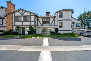 9006 Stacie Ln in Anaheim, CA - Building Photo