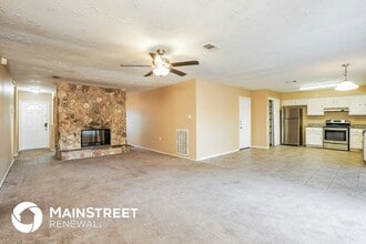 4302 Stonehenge Trail in Houston, TX - Foto de edificio - Building Photo
