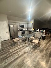 530 Woodcreek Lp in Lowell, AR - Building Photo - Building Photo