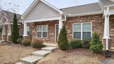 403 Edgebrook Dr in Madison, AL - Building Photo - Building Photo