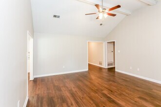 7221 Blue Grass Rd in Olive Branch, MS - Building Photo - Building Photo