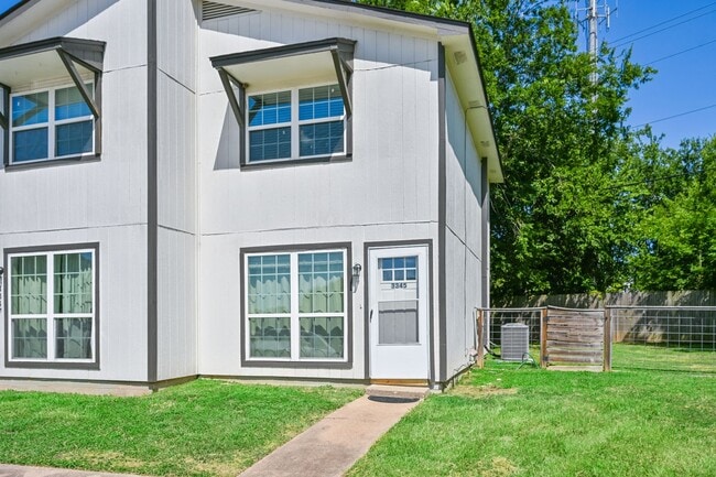 property at 3345 Lodgepole Cir