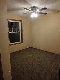 555 Roosevelt St S photo'