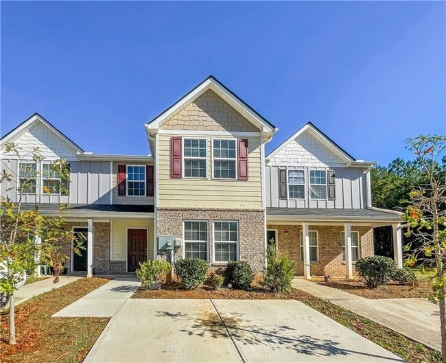2565 Piering Dr in Stonecrest, GA - Building Photo - Building Photo