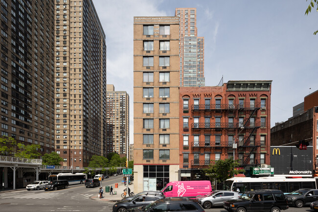 1865 2nd Ave in New York, NY - Foto de edificio - Building Photo