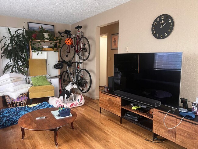 806 NW 53rd St in Seattle, WA - Building Photo - Building Photo