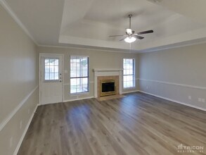 721 Parkview Dr in Burleson, TX - Building Photo - Building Photo
