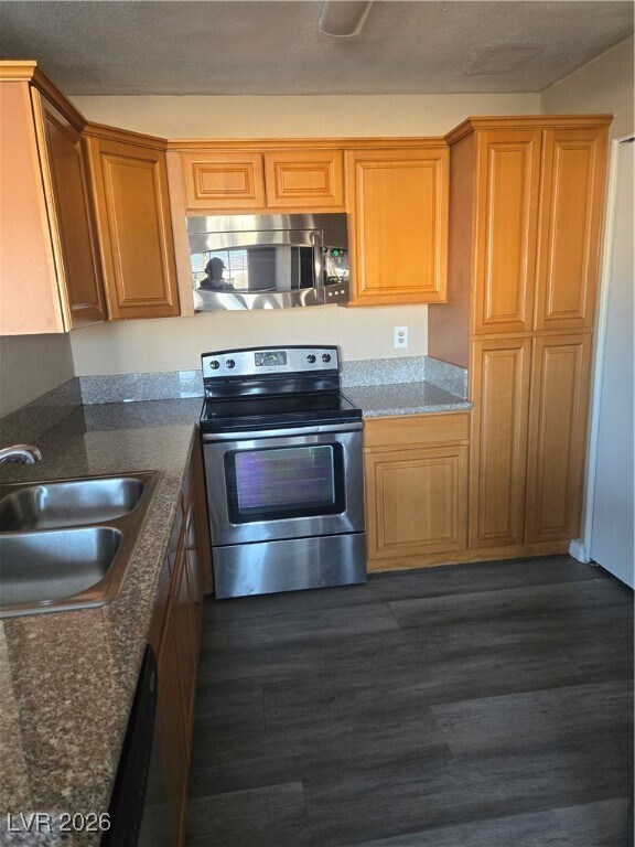 3150 N Soft Breezes Dr in Las Vegas, NV - Building Photo - Building Photo