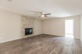 8716 Tracy Dr in Oklahoma City, OK - Building Photo - Building Photo