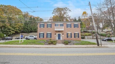 53 Broadway in Park Ridge, NJ - Building Photo - Building Photo