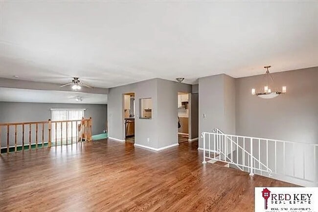 4962 S 142 St in Omaha, NE - Building Photo - Building Photo