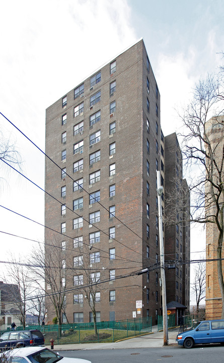 Yonkers Apartements in Yonkers, NY - Building Photo