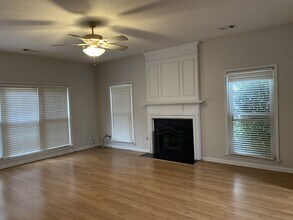 2706 Cottesford Dr SE in Smyrna, GA - Building Photo - Building Photo